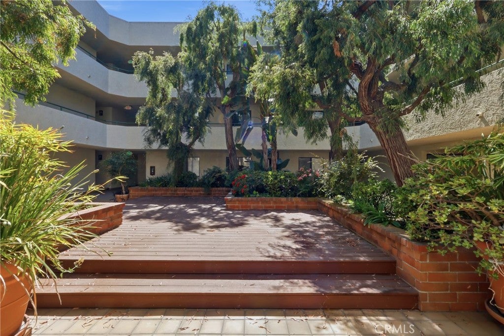 3544 S Centinela 107