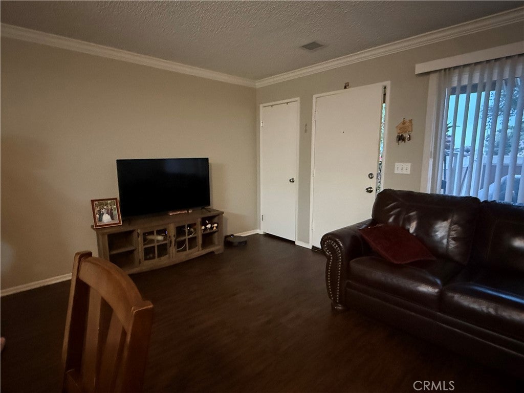 1460 Kendall 17