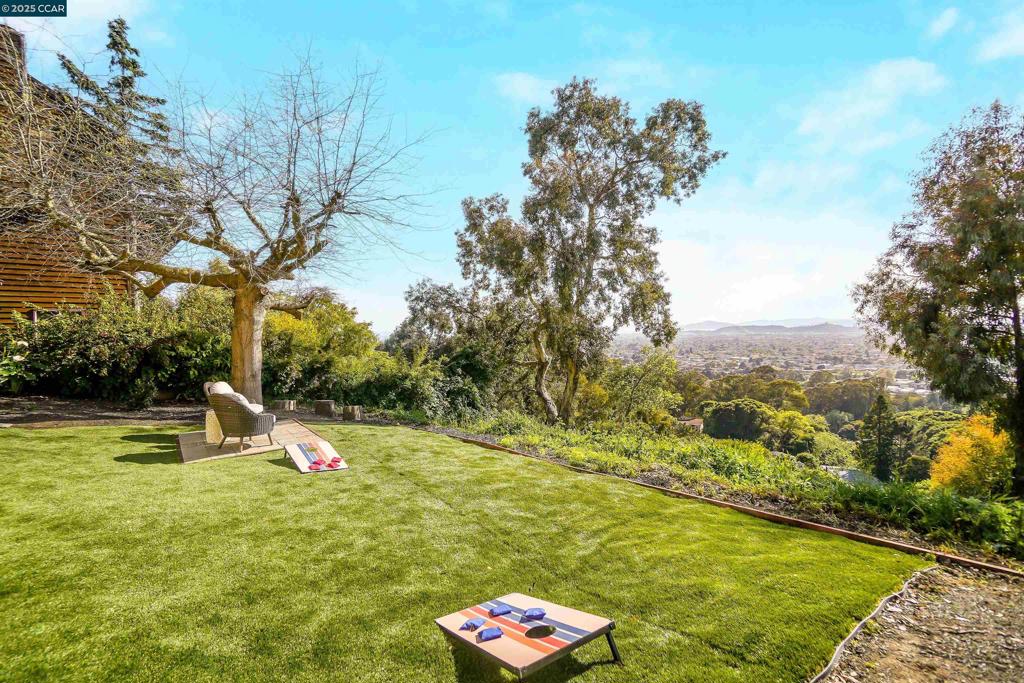 SAN PABLO HILLS! - Residential