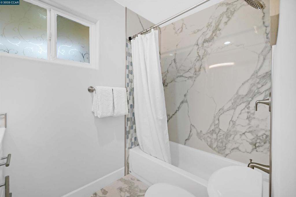 SAN PABLO HILLS! - Residential