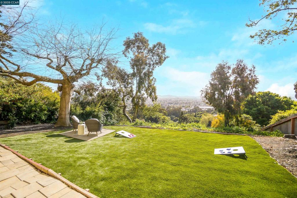 SAN PABLO HILLS! - Residential