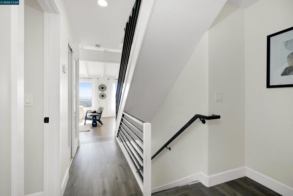 SAN PABLO HILLS! - Residential