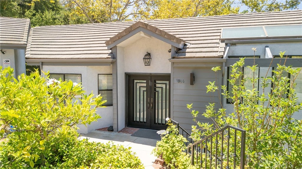 1864 Arvin Drive