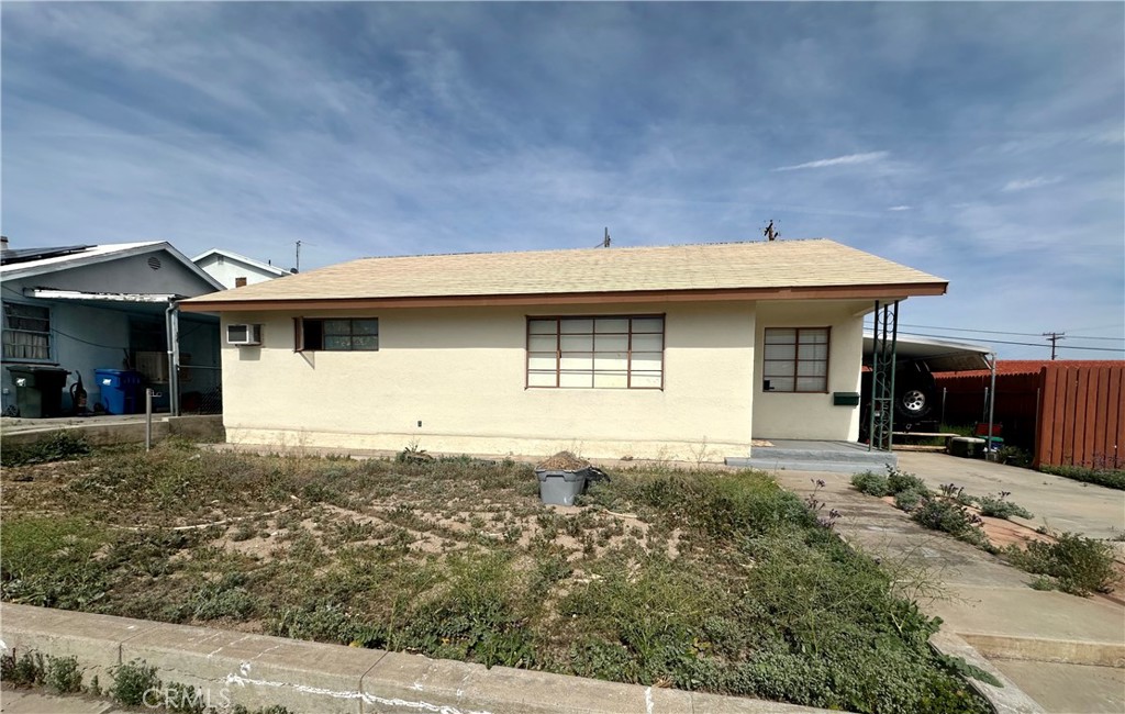 1602 Collins