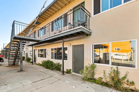 Tiny photo for 450 Hill Street, Oxnard, CA 93033 (MLS # V1-36962)