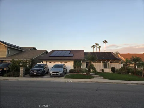 MLS: OC26076503