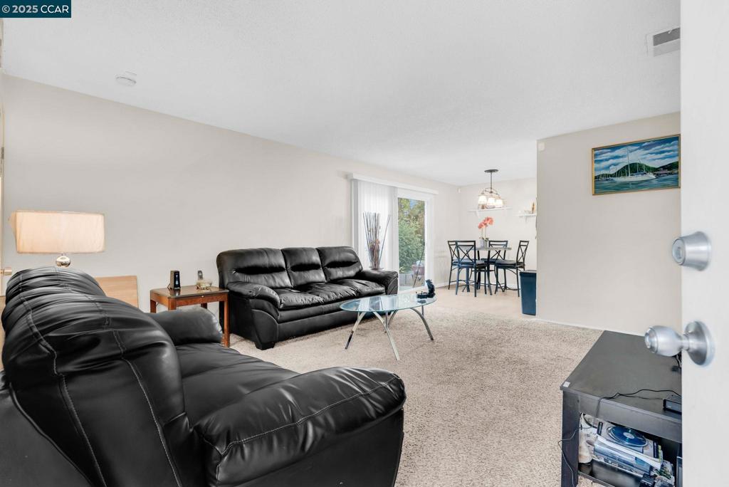 DROUIN PARK - Residential