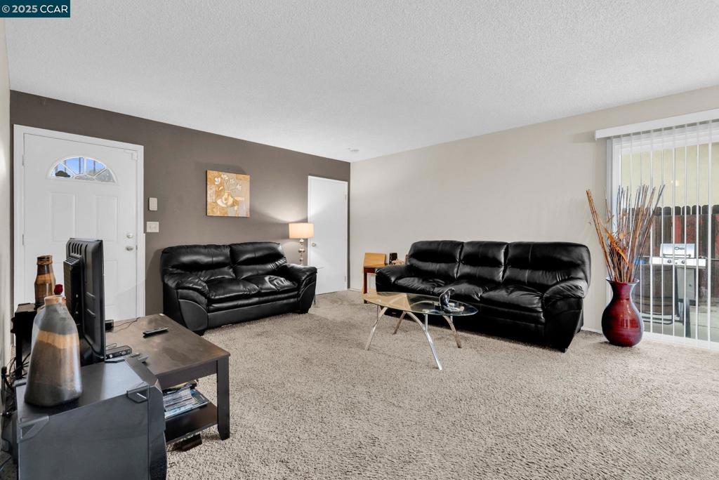 DROUIN PARK - Residential