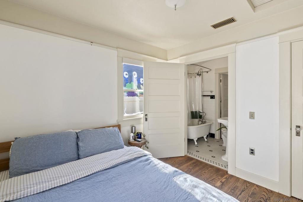 Ocean Beach - Residential