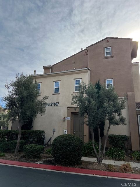 Photo of 31161 Sunflower Way, Temecula, CA 92592 (MLS # SW26146794)