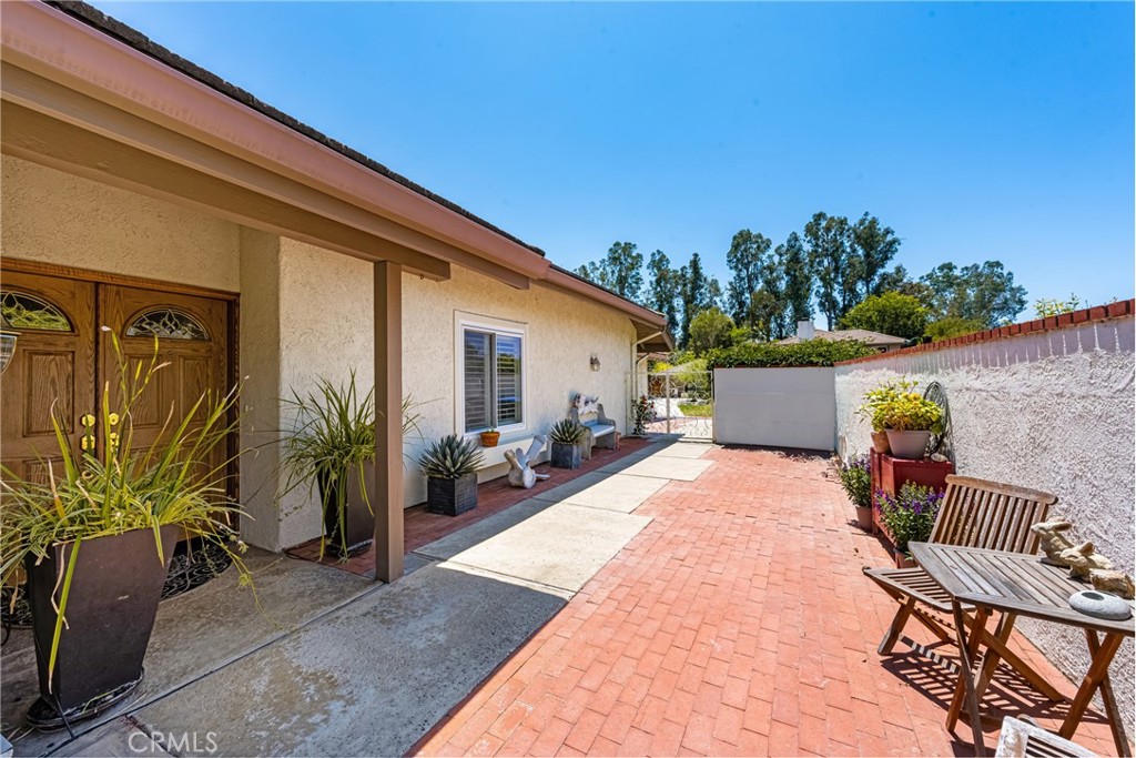 8009 E Eucalyptus Trail