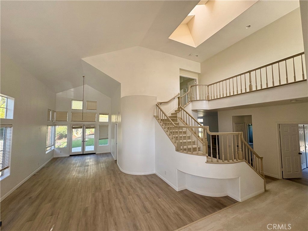26601 White Oaks
