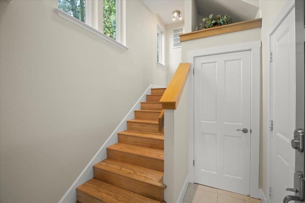 Photo of 20713 Saint Charles Street, Saratoga, CA 95070 (MLS # ML82031426)