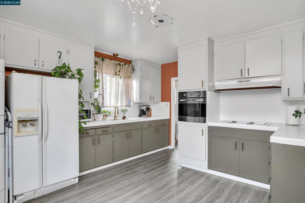 ALHAMBRA  VALLEY - Residential