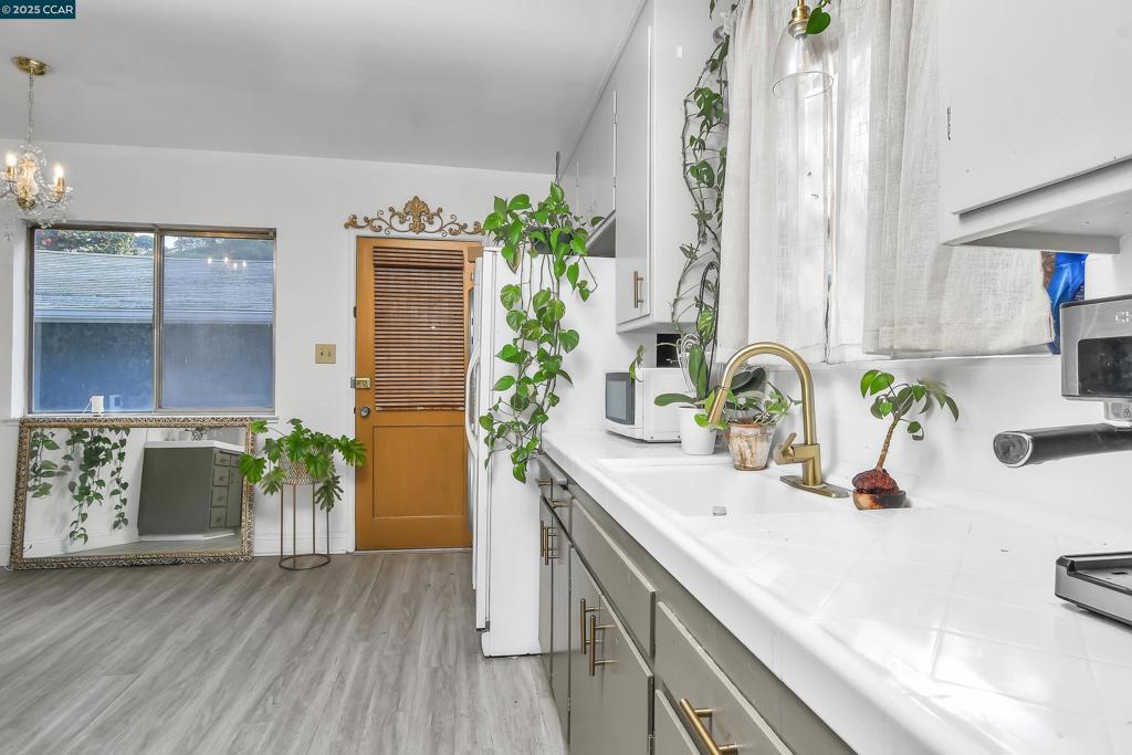 ALHAMBRA  VALLEY - Residential