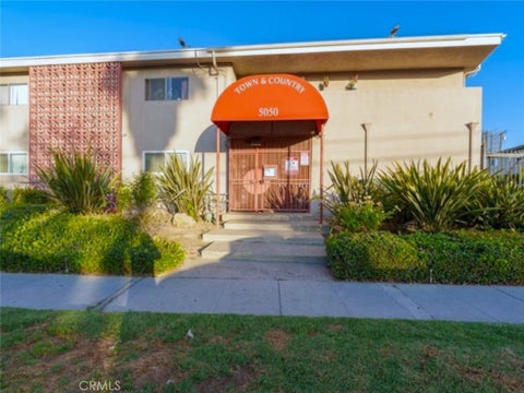 Photo of 5050 Linden Avenue #102, Long Beach, CA 90805 (MLS # PW26224059)