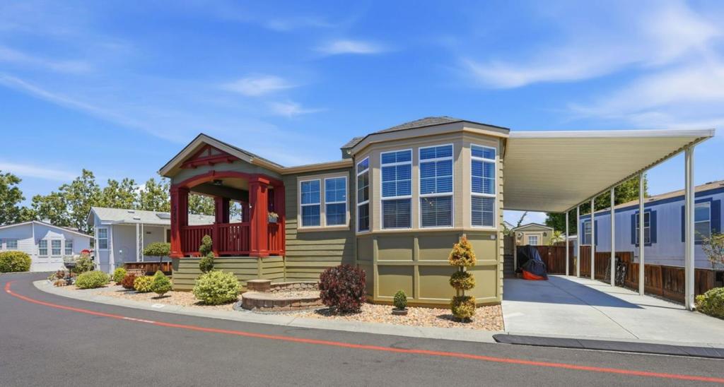 1220 Vienna Drive 565