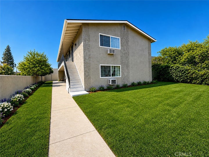 Photo 1 of 18 — 321 N Macneil 6, San Fernando, CA 91340