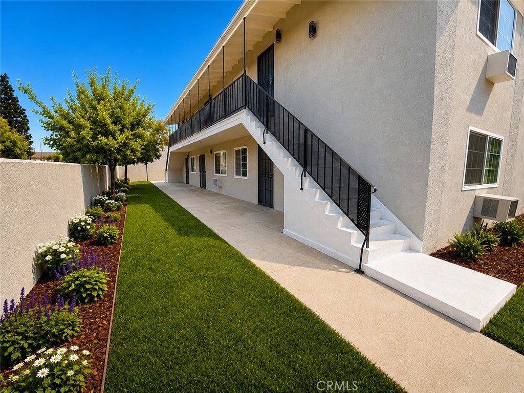 321 N Macneil 6