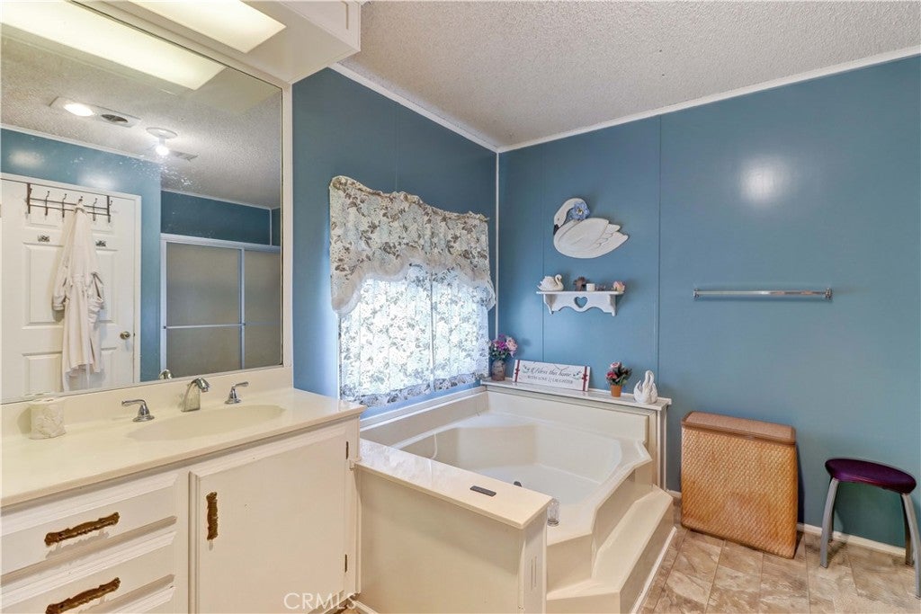 470 Quail Court