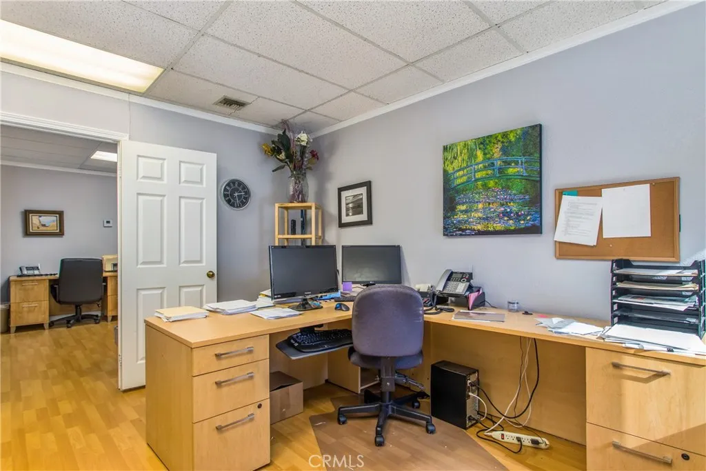 Banning, California 92220, United States, ,Commercial,Active,124236