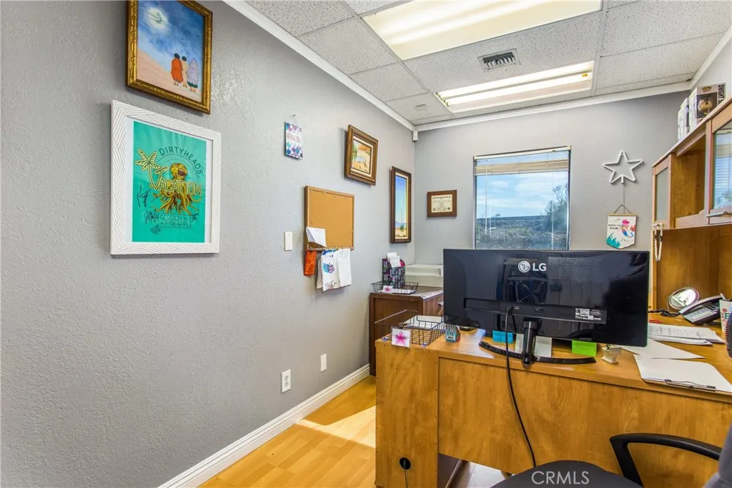 Banning, California 92220, United States, ,Commercial,Active,124236