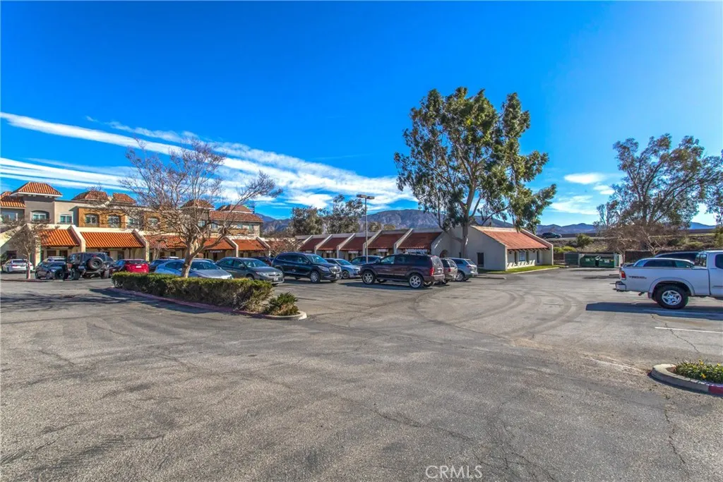 Banning, California 92220, United States, ,Commercial,Active,124236