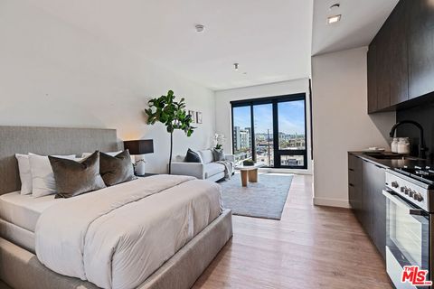 Photo of 10700 Tabor Street #205, Los Angeles, CA 90034 (MLS # 26666233)