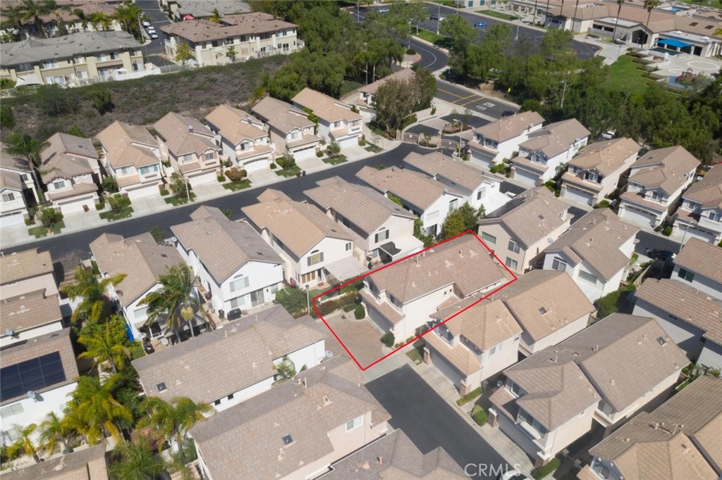 Victoria (VICT) - Residential Lease