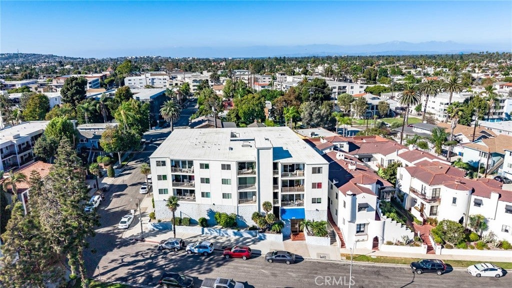 3707 E Livingston 306