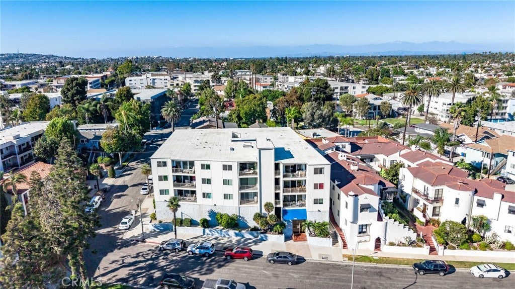 3707 E Livingston 306