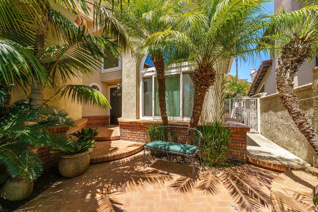 17 Springbrook Road