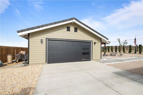 Photo of 13857 E G Avenue, Lancaster, CA 93535 (MLS # SR25265418)