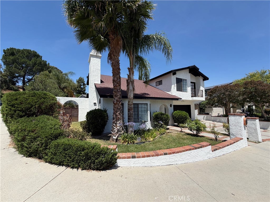 Photo of 27589 Elder View Drive, Valencia, CA 91354 (MLS # CV26119669)