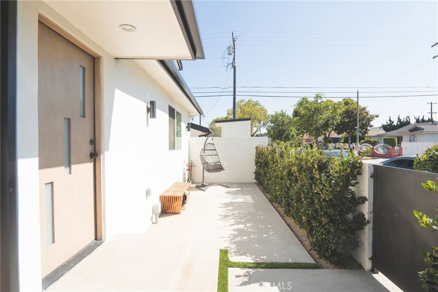 Prime Inglewood 3-unit investment opportunity! This property features a duplex plus a newly constructed ADU, offering three modern detached residences in total and delivering a 6.61% cap rate. Perfect for investors or an owner-occupant looking to live in one unit while generating strong rental income from the others. The three units include two spacious 2-bed, 2-bath residences and a 1-bed, 1-bath unit, all finished with contemporary upgrades, interior laundry, private outdoor space per unit, separate private entrance per unit, and individual meters. Each unit has been thoughtfully updated with modern kitchens, custom baths, and quality finishes, with on-site designated parking space available per unit. Situated on a generous corner lot near SoFi Stadium, the Kia Forum, Intuit Dome, shopping, transit, and major freeways, this turnkey property is positioned in one of Inglewood’s fastest-growing pockets and is ready for viewing appointments.