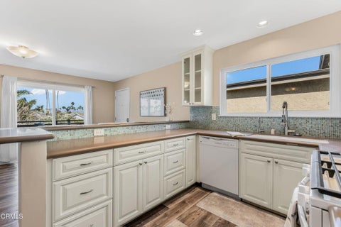 Tiny photo for 3051 E Harbor BLVD, Ventura, CA 93001 (MLS # V1-38575)