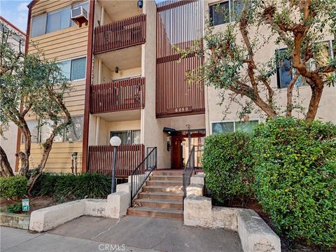 Photo of 6050 Canterbury Dr, Culver City, CA 90230 (MLS # SR26085861)