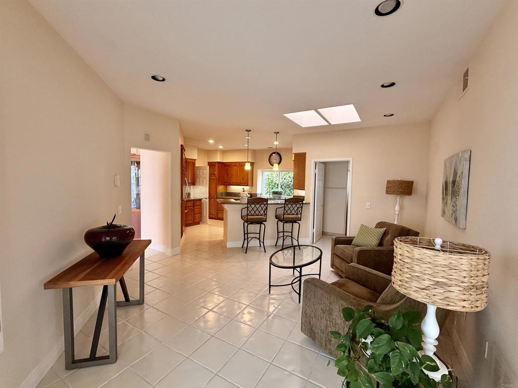 4976 Lamia Way