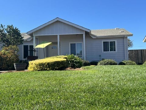 Photo of 15086 Carbonero Street, Salinas, CA 93907 (MLS # ML82062738)