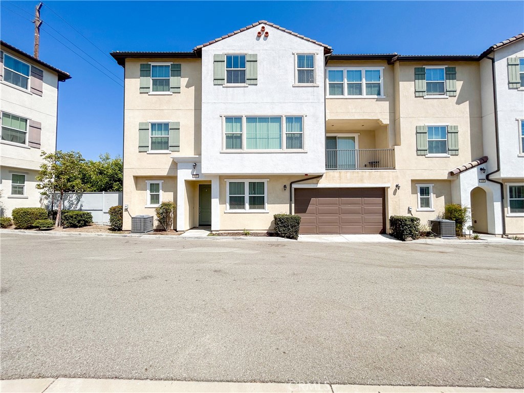 227 Promenade Street