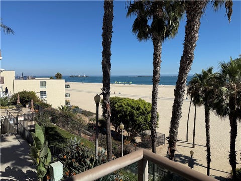 Photo of 1000 E Ocean Boulevard, Long Beach, CA 90802 (MLS # PW26180594)