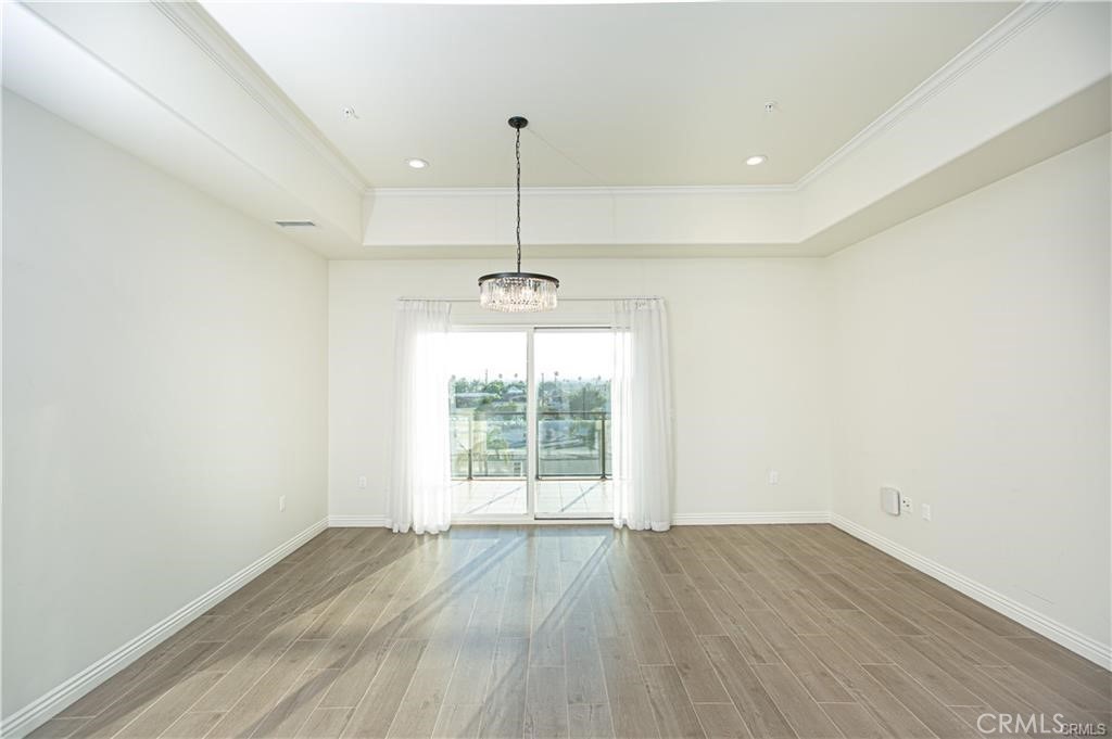 1598 long beach 405