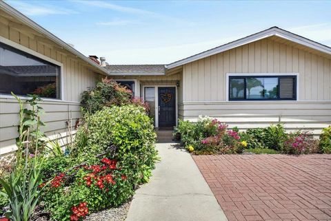 Photo of 251 La Mesa Drive, Salinas, CA 93901 (MLS # ML82047430)