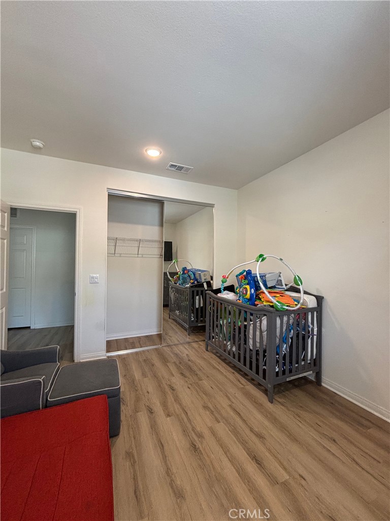 / - Residential Lease