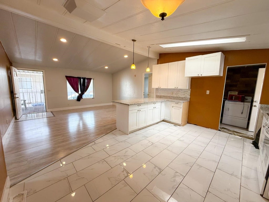 4404 Raiders Way