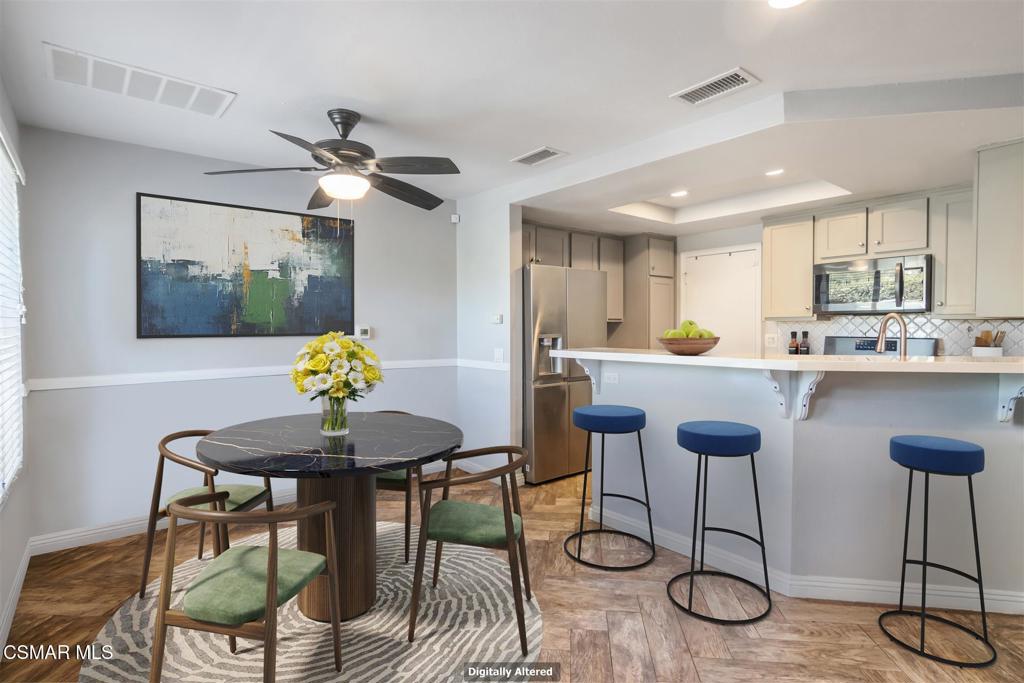 3974 Cochran Street 80