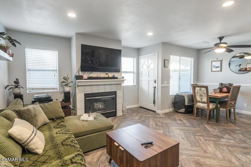 3974 Cochran Street 80