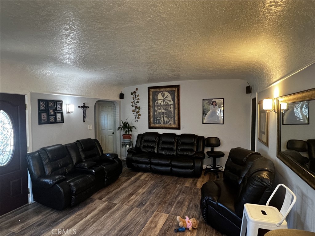 2376 Locust Avenue