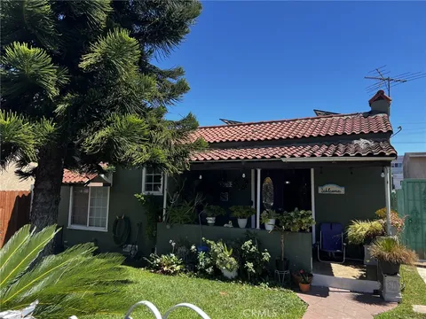 2376 Locust Avenue, Long Beach, CA 90806 - MLS#: SB26078330