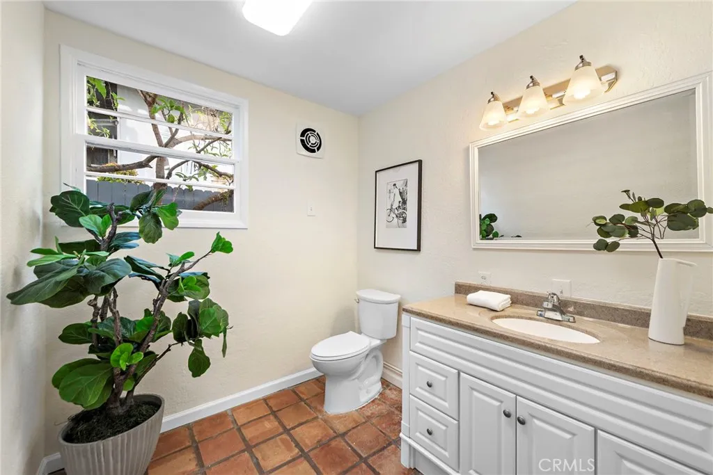 Laguna Beach, California 92651, United States, ,Residential,Active,88887